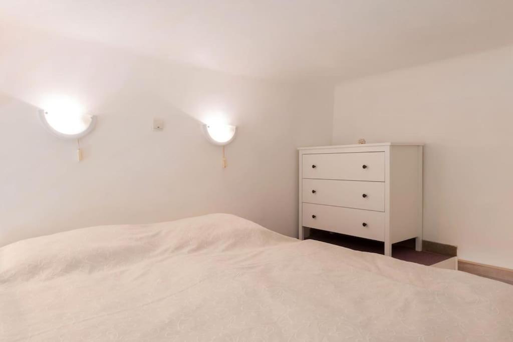 Appartamento Dora'S Calm Nest Over The Chestnut Tree Budapest Esterno foto